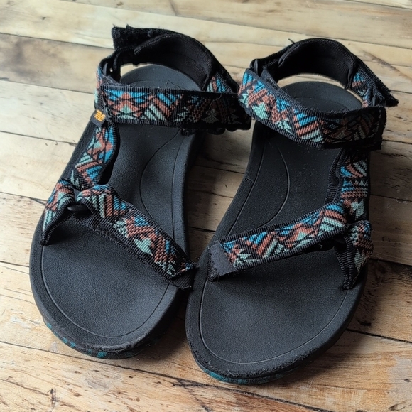 Teva Multicolor Patterned Sandals - Picture 5 of 5